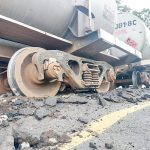 trem-descarrilado-pontemetalica2