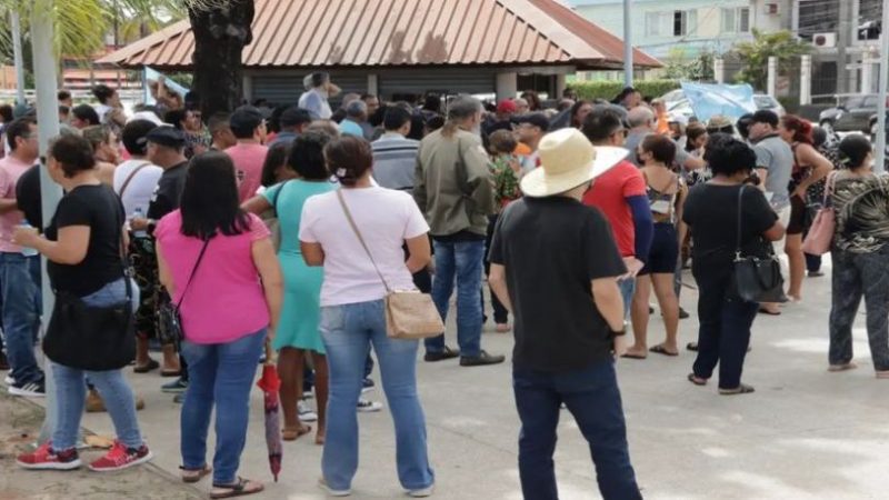 Educadores fazem novo ato de greve no Maranhão