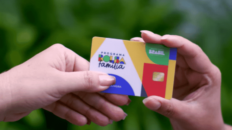 Pagamentos do novo Bolsa Família começam próxima segunda-feira