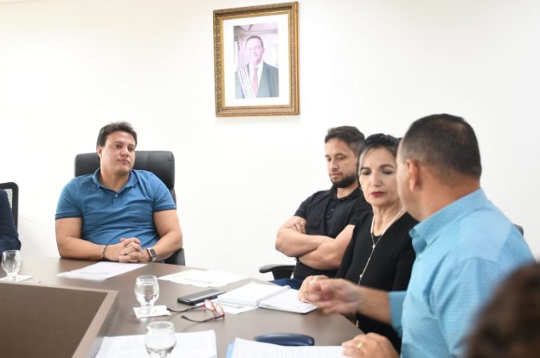 fotor_2023-3-11_13_2_39