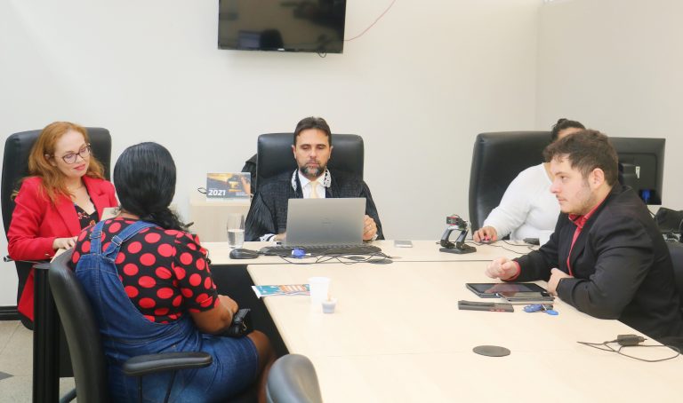 o_justica_pela_paz_em_casa_e_realizado_pelo_poder_judiciario_em_parceria_com_as_promotorias_de_justica_defensorias_publicas_e_demais_operadores_do_direito_06_03_2023_17_50_07