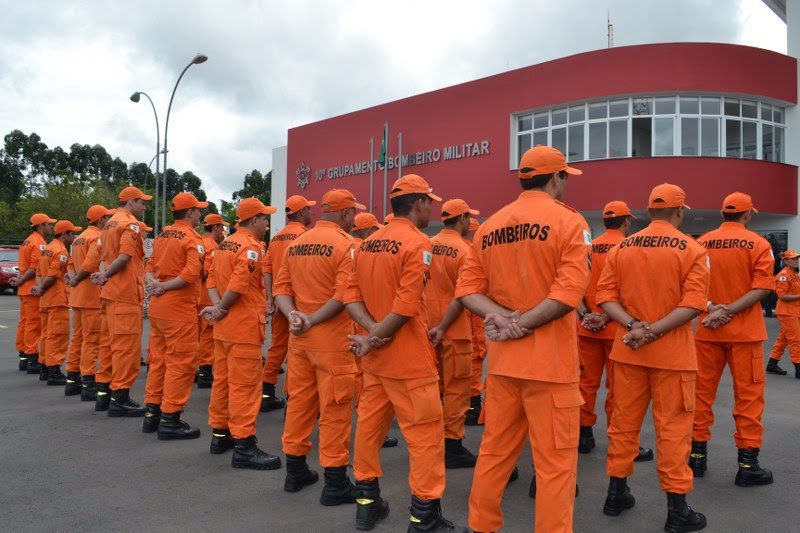 Carlos Brandão anuncia concurso público para bombeiro militar no Maranhão