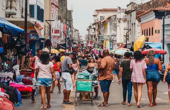 Comércio da Grande Ilha fica fechado nesta Sexta-feira Santa