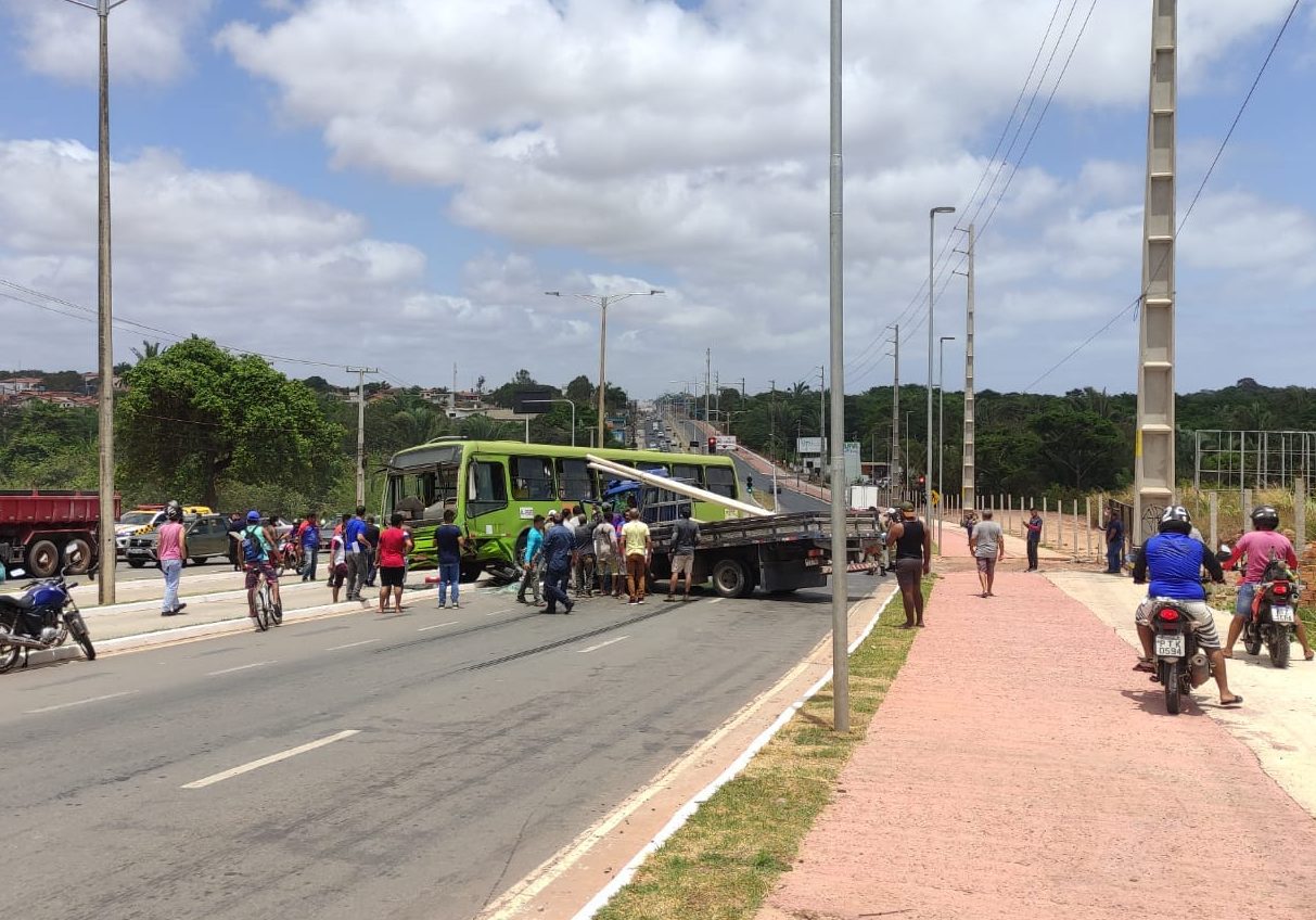 Moradores do Araçagy fazem petição para retirada de pista exclusiva para ônibus na MA 203