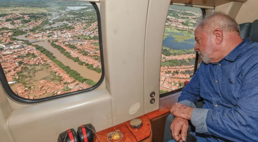 Lula cumpre agenda de visitas a municípios atingidos por enchentes