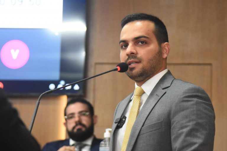 Aldir-Junior-propoe-implantacao-de-servicos-de-fisioterapia-e-terapia-ocupacional-nas-unidades-de-saude-1024x682