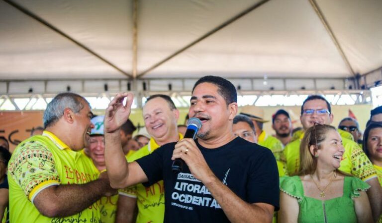 Deputado Zé Inácio celebra asfaltamento da Estrada da Praia de Araoca em Guimarães