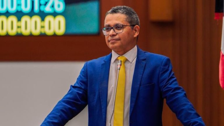 26be33bb37414a605fb7b03dce2028a8