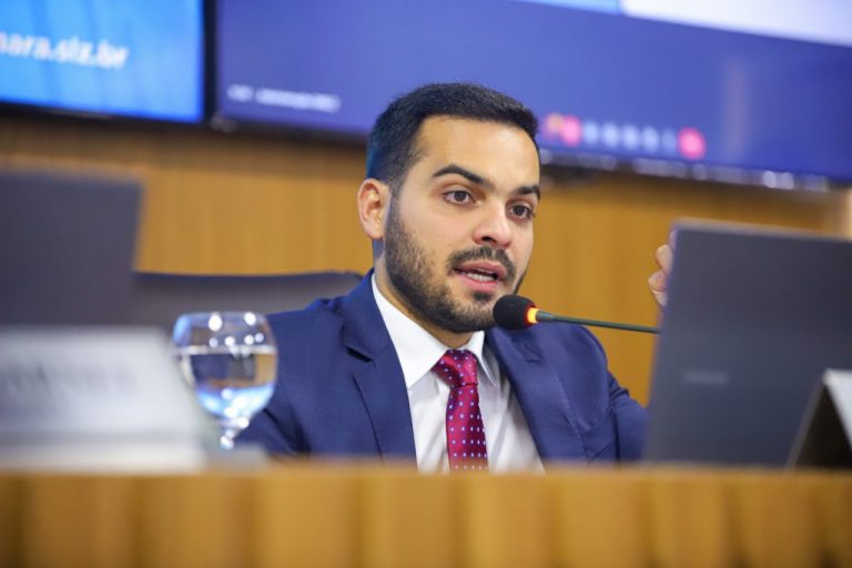 Aldir-Junior-propoe-garantia-de-acessibilidades-para-as-mulheres-com-deficiencia-vitimas-de-violencia-domestica-1024x682