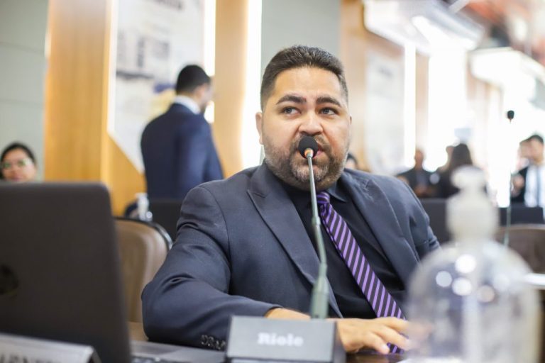 E-uma-grande-responsabilidade-mas-vejo-como-uma-oportunidade-de-abrir-o-dialogo-com-todos-os-setores-da-sociedade-independente-de-partido-ou-posicao-politica-disse-Thyago-Freitas-1024x682