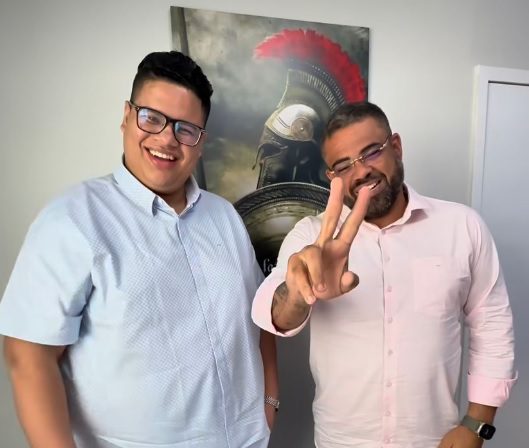 Paulo Victor conquista apoio de Marlon Botão em pré-campanha para eleição na capital
