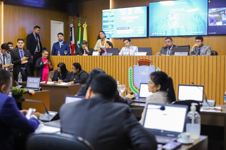 Plenario-mantem-veto-total-do-prefeito-ao-reajuste-de-82-aos-servidores-de-Sao-Luis--1024x682
