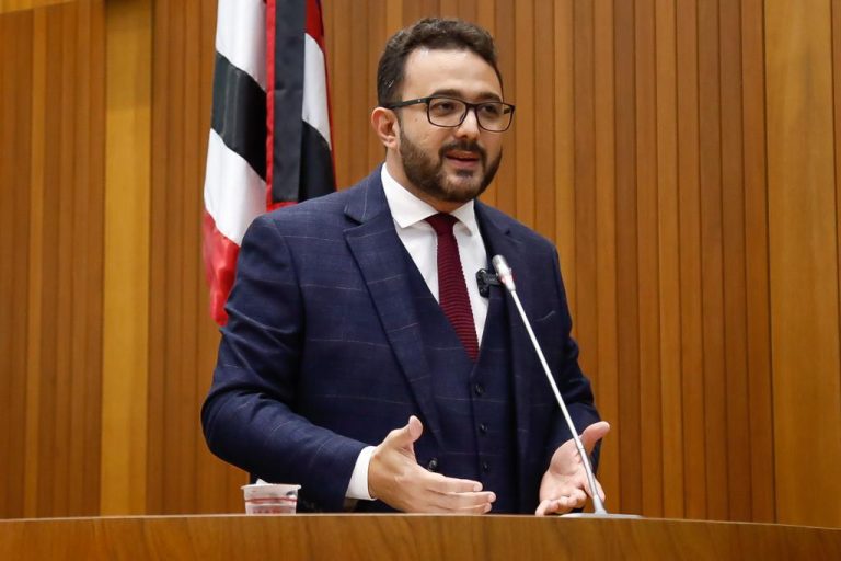 11844e8fe0499e824324b76e0a394d48