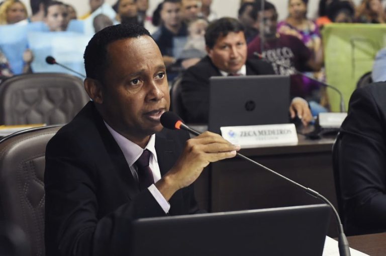 E-uma-forma-de-prestigiar-a-transparencia-publica-e-sem-duvida-alguma-a-eficiencia-dos-servicos-publicos-de-saude-avaliou-Marcos-Castro