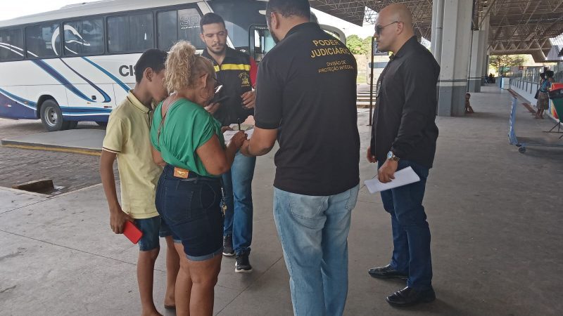 Vara da Infância e Juventude fiscaliza embarque de menores na Rodoviária de São Luís