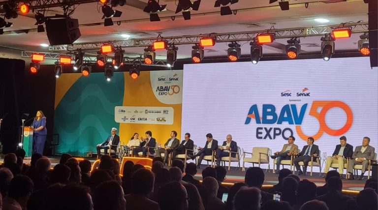 4c1b982e-a522-445c-9f37-b2b941d85217