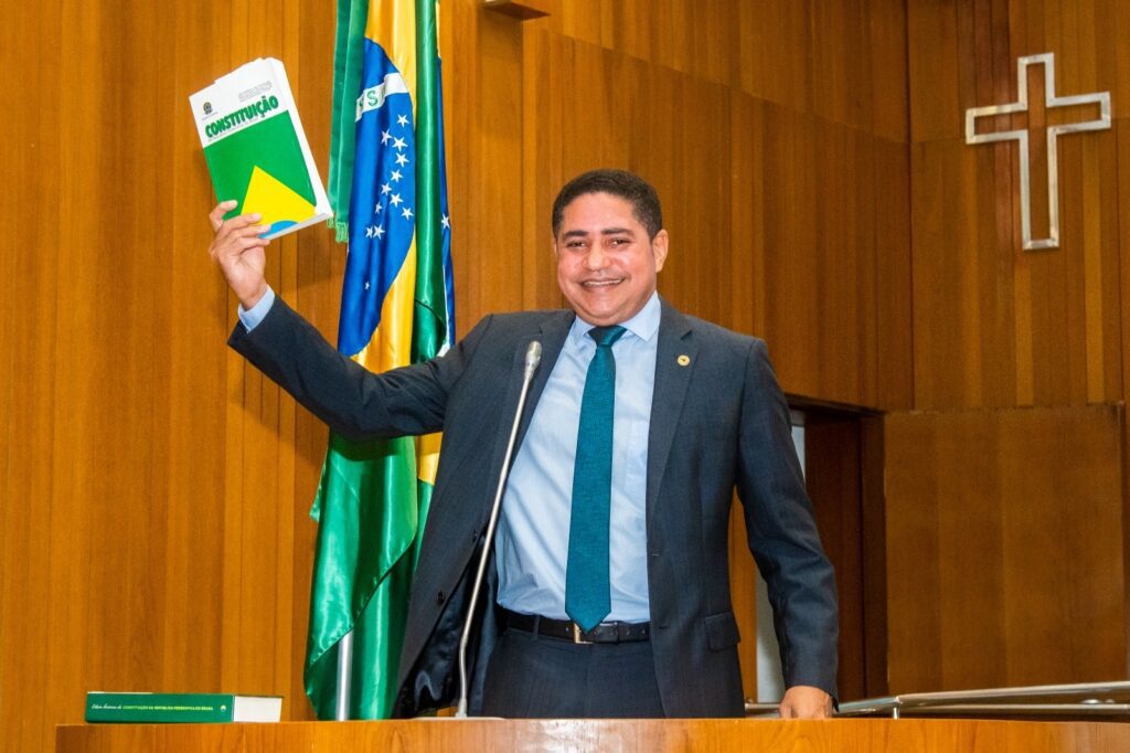 Deputado Zé Inácio Destaca os 35 Anos da “Constituição Cidadã” em Pronunciamento na Assembleia Legislativa do Maranhão