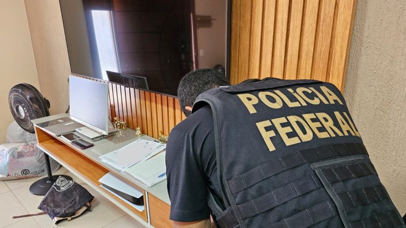 PF investiga grupo que recrutava mulas para o tráfico