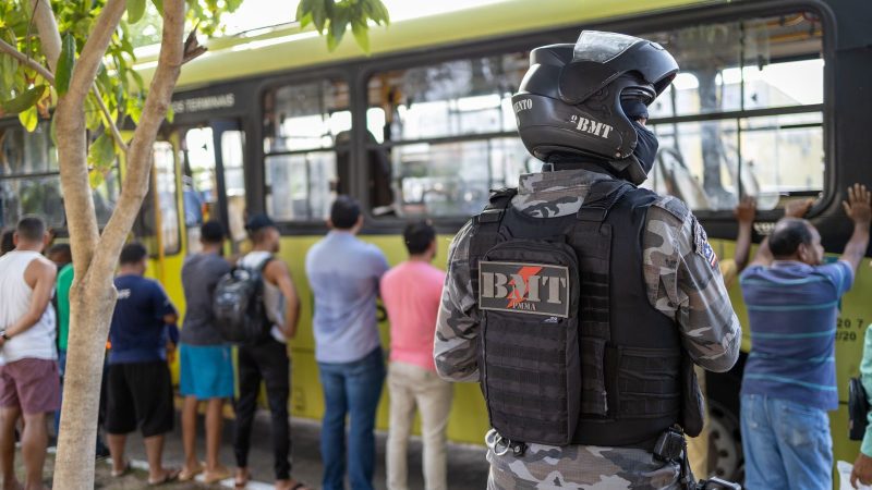 Operação Catraca amplia abordagens na Grande Ilha com reforço de policiamento especializado