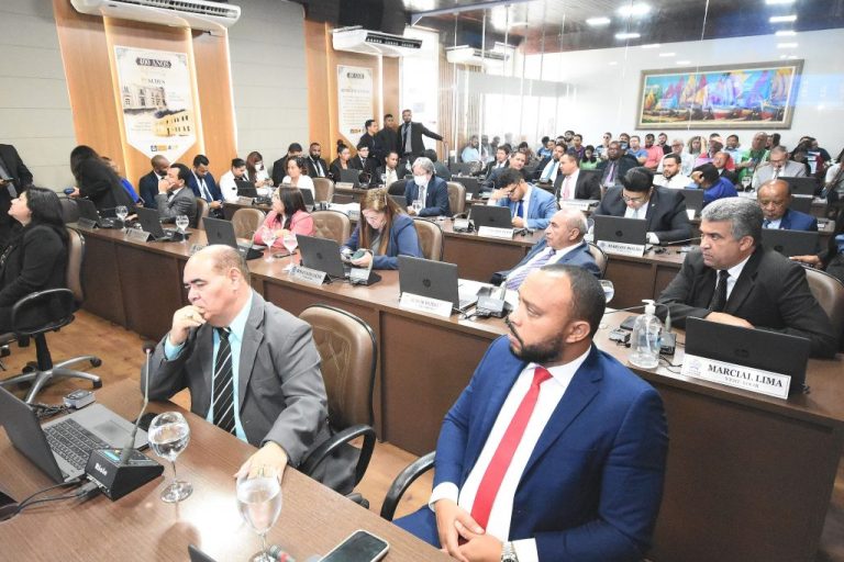 Vereadores-criticaram-a-postura-do-prefeito-Eduardo-Braide-em-nao-manter-dialogo-com-a-Camara-1024x683