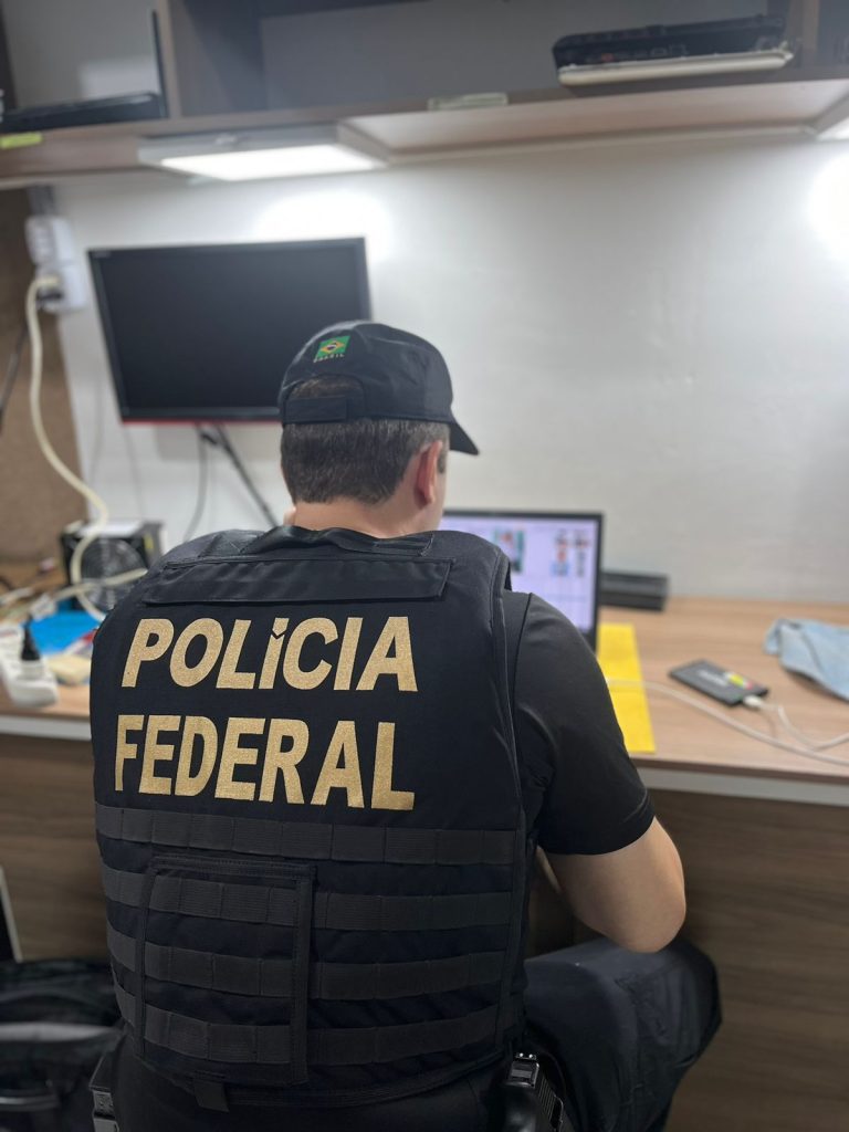 b2ec4710-4eb0-458b-a3b0-b8d2af4dd6cb