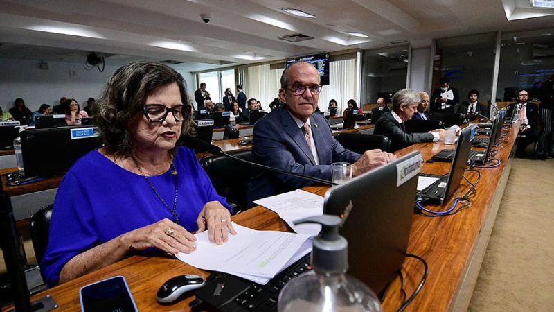 Comissão do Senado aprova desconto na renovação da CNH de pessoas de 50 anos ou mais