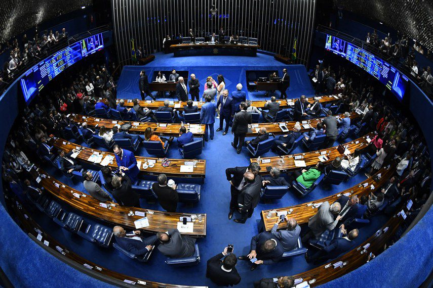 Plenário do Senado debate isenção do IPVA a veículos com mais de 20 anos nesta terça