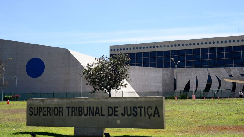 STJ nega habeas corpus a advogados presos em operação contra vazamento de informações sigilosas