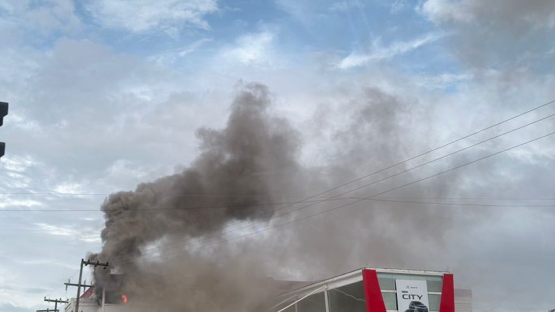 Corpo de Bombeiros do Maranhão registra incêndio em concessionária de veículos da capital