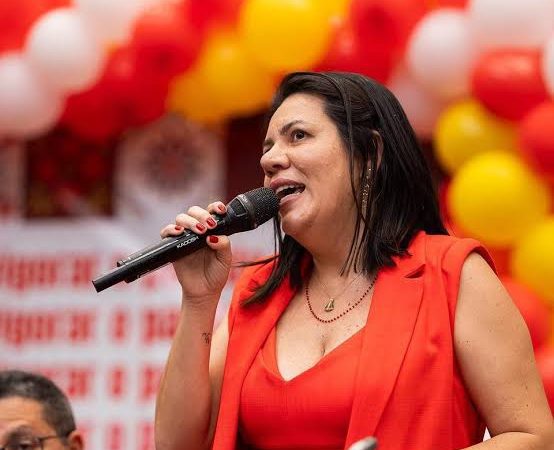 Flávia Alves confirma pré-candidatura ao cargo de prefeita de São Luís