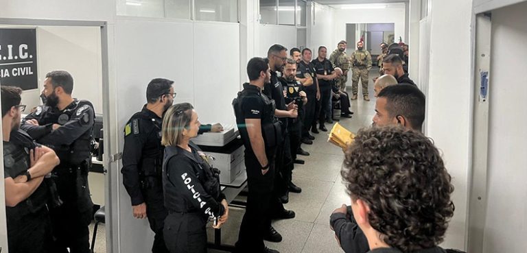 590bb8878e693059e237e1dc6e792931