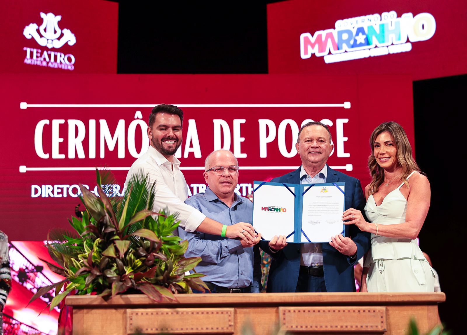 César Boaes toma posse como novo diretor-geral do Teatro Arthur Azevedo