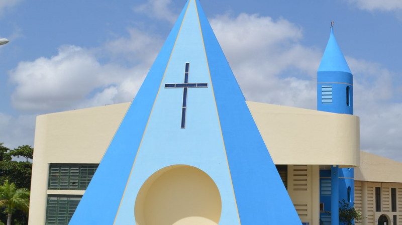 Santuário de Nazaré realiza programação especial por devoção à Nossa Senhora no Cohatrac