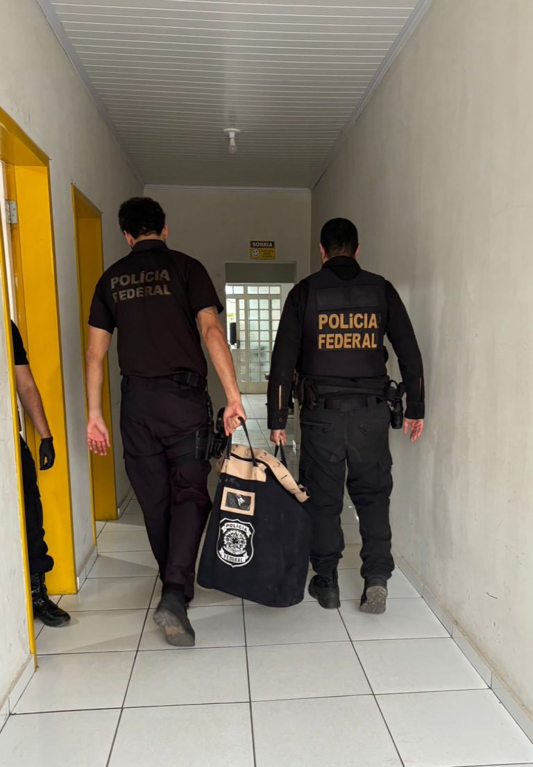 e3ac210b-e5ea-4ae5-be9f-89e3a2a6b413