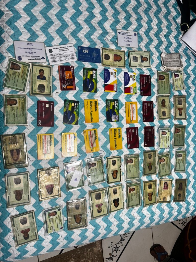 772d98fa-b9d8-493d-9384-9e9dc5b0191b