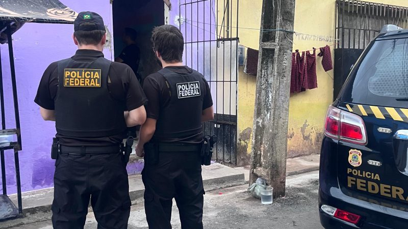 PF prende suspeito de divulgar fotos e vídeos de menores vítimas de abuso sexual em São Luís