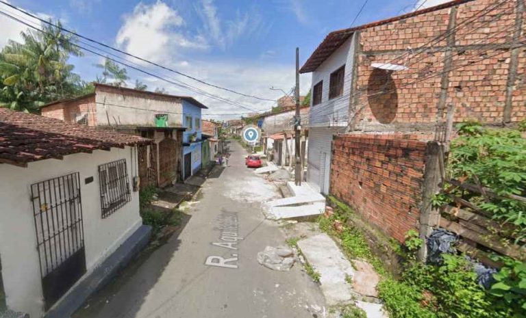 A retirada envolve somente algumas casas das ruas Aquiles Lisboa, Militana Ferreira e Tomaz de Aquino