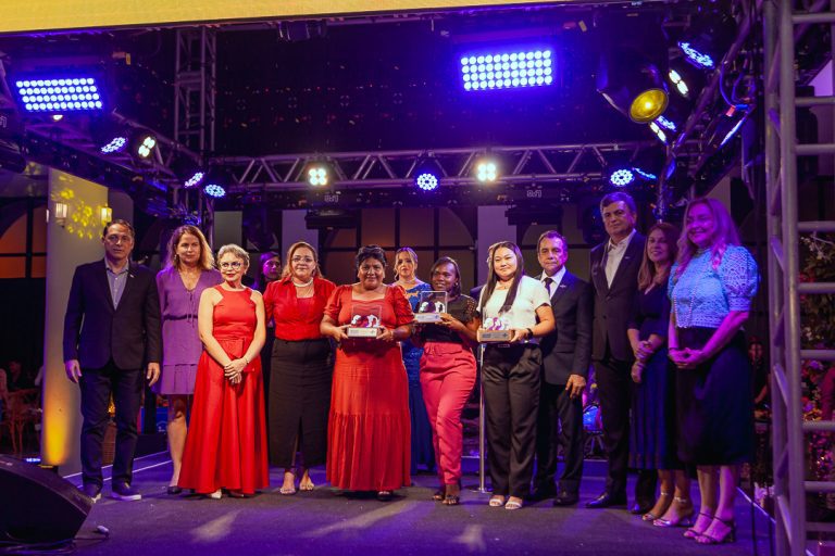 5-Com-inscric-#807o-#771es-gratuitas-o-Pre-#770mio-Sebrae-Mulher-de-Nego-#769cios-reconhece-iniciativas-femininas-que-geram-impacto-econo-#770mico-e-social