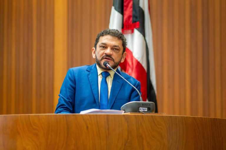 Deputado Cláudio Cunha