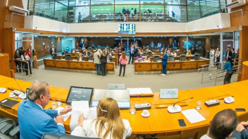 Assembleia aprova PL que institui banco de currículos para mulheres em situação de vulnerabilidade