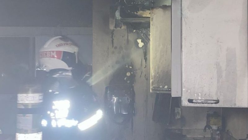 Incêndio destrói clínica odontológica no Renascença