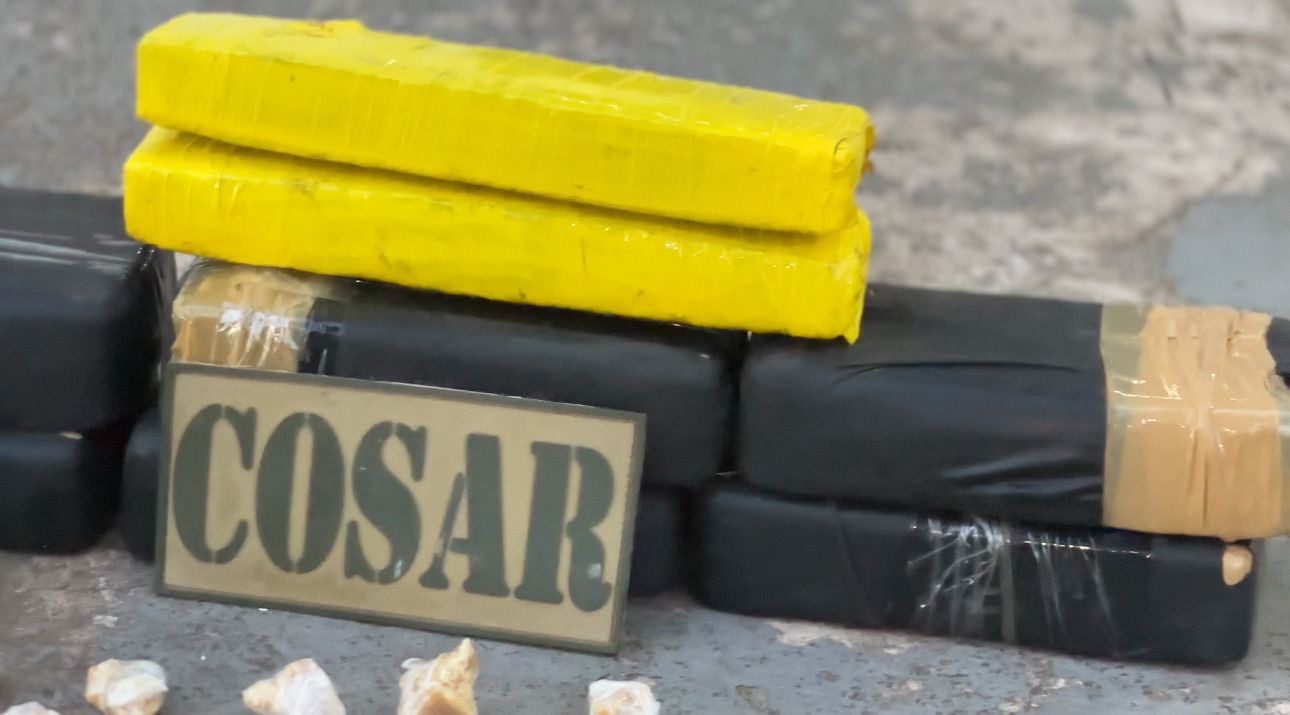 COSAR apreende mais de 30kg de entorpecentes e prende suspeito com arma em Bacabal
