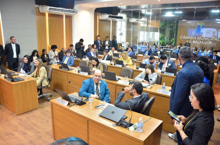 Relatórios fiscais da SEMFAZ serão aposentados nesta terça-feira na Câmara