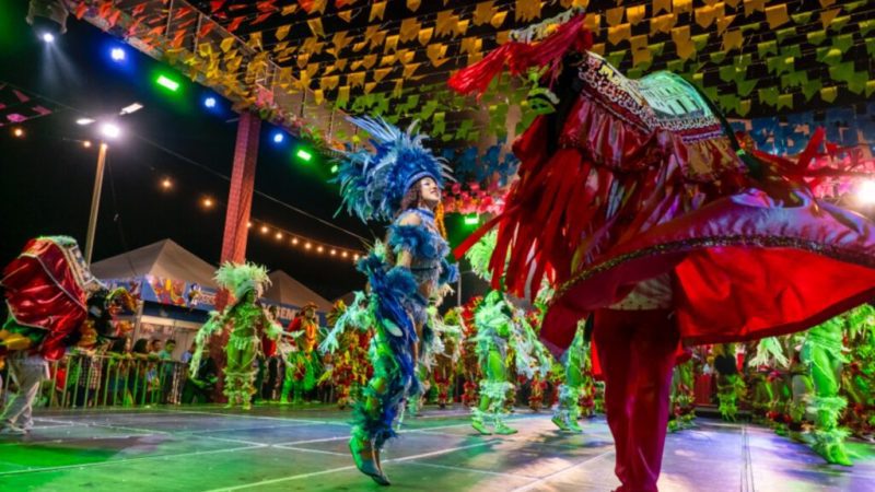 Público curte primeira noite no Arraial da Assembleia e elogia organização e programação