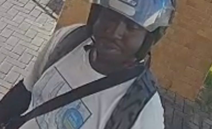 Polícia divulga foto de suspeito de aplicar golpe com falsas entregas de flores