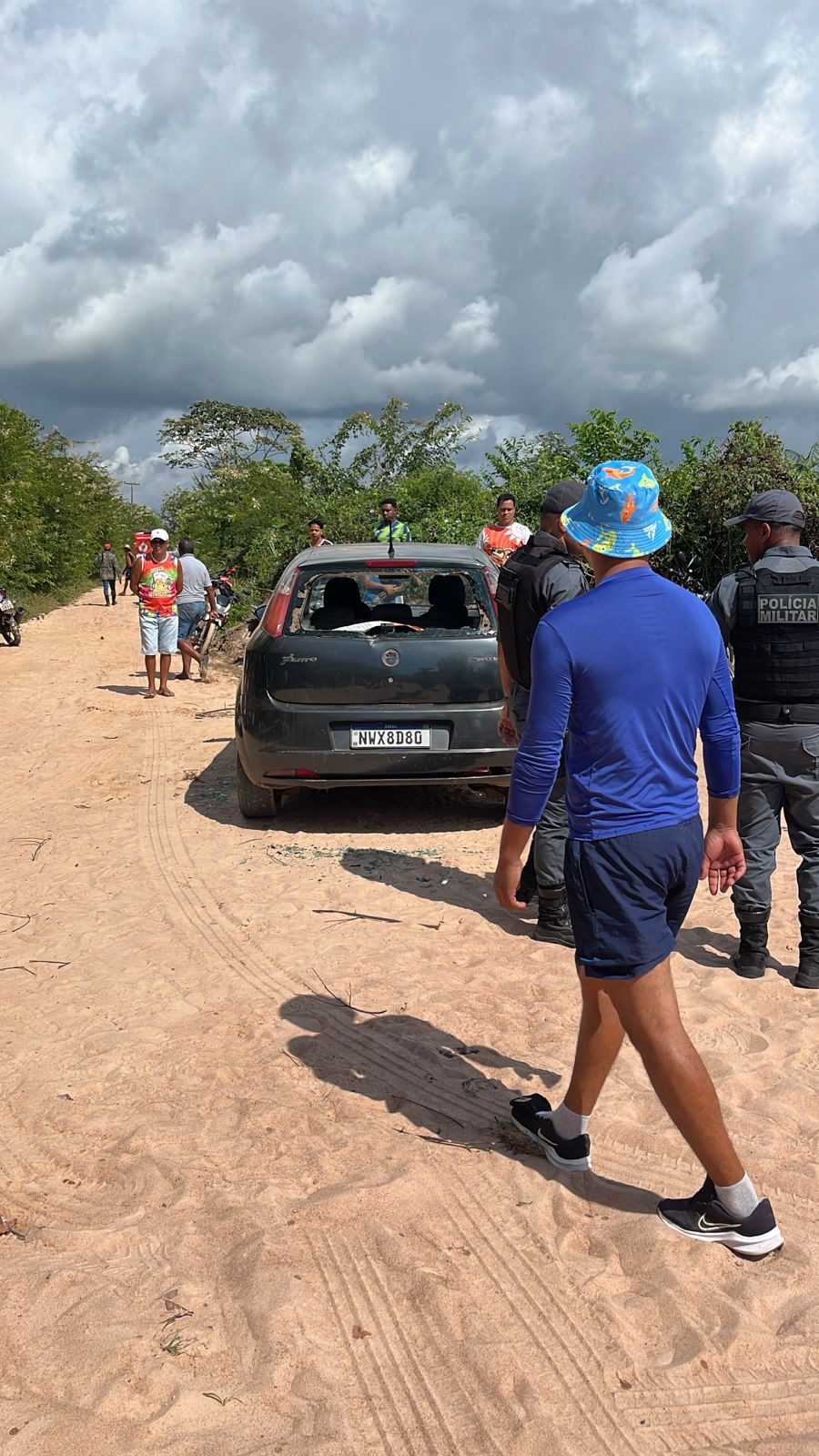 População reage contra suspeito de feminicídio em Paço do Lumiar