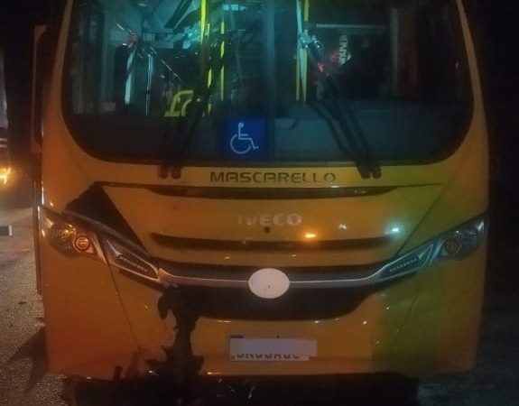 Motociclista morre em grave colisão com ônibus escolar em Capinzal do Norte