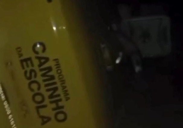 Ônibus com time de futebol tomba na BR-010 entre Porto Franco e Estreito