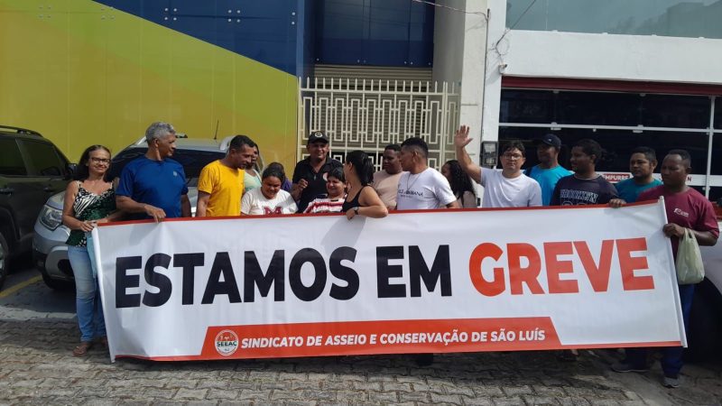 Terceirizados dos Correios paralisam atividades por causa de atrasos em pagamentos