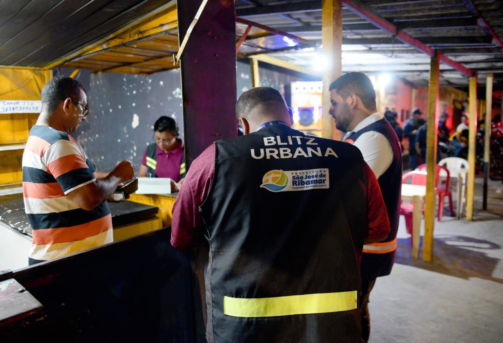 Blitz educativa reforça organização e segurança nos bares do Outeiro em São José de Ribamar